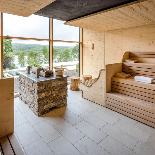 Seezeitlodge: Ihr Spa-Hotel am Bostalsee